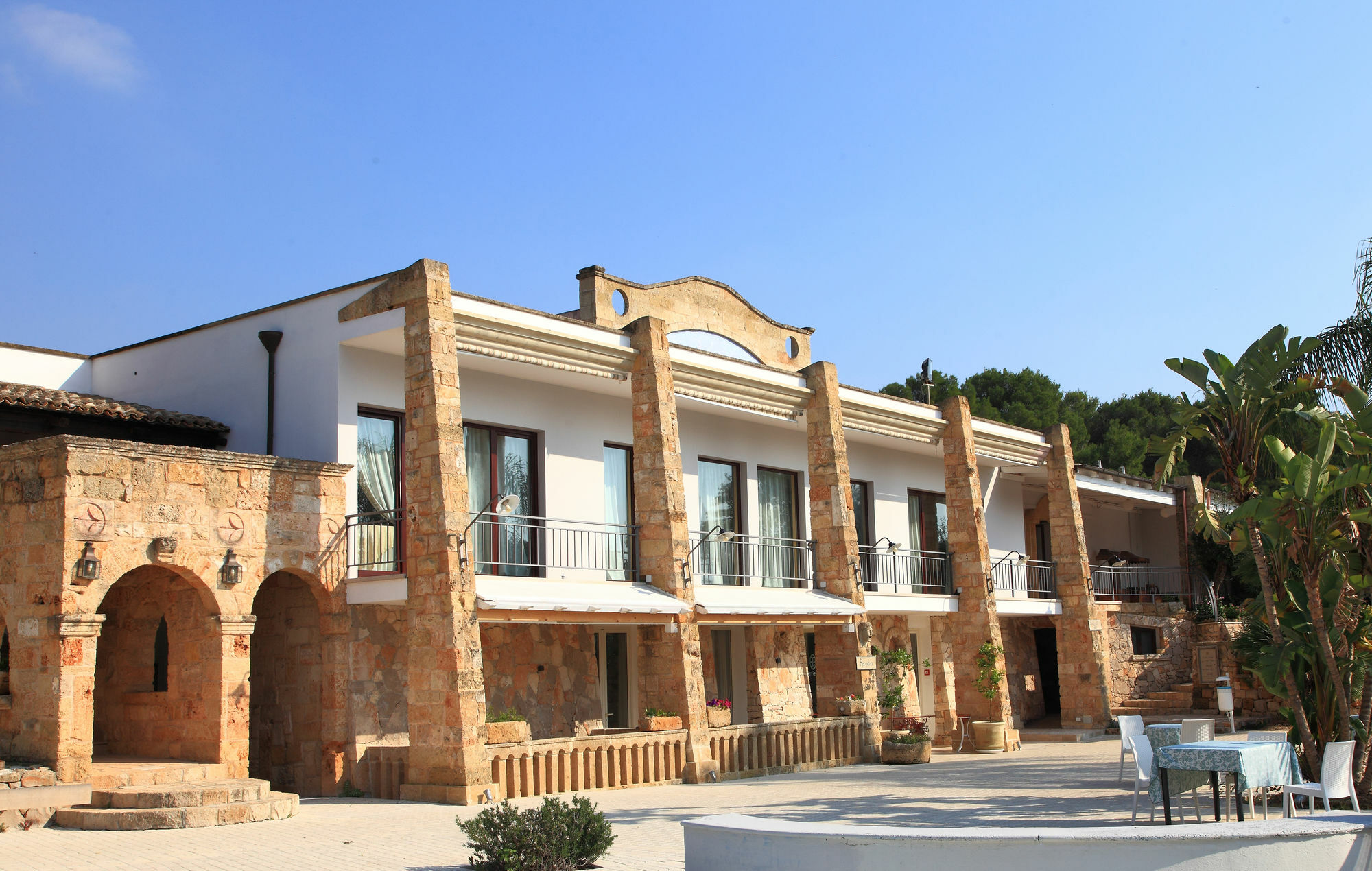 Eden Resort Country Удженто Экстерьер фото